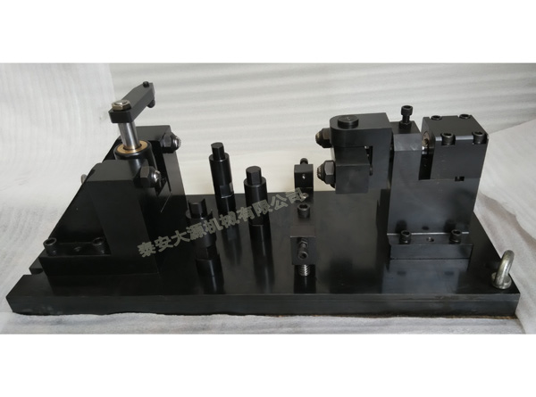 ����鿴��ϸ��Ϣ���⣺�������Һѹ�о� �Ķ�������3306