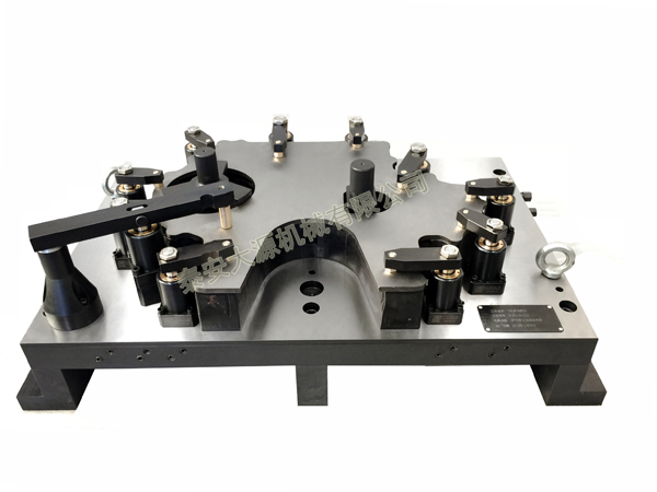 ����鿴��ϸ��Ϣ���⣺���Ӱ�����Һѹ�о� �Ķ�������3038